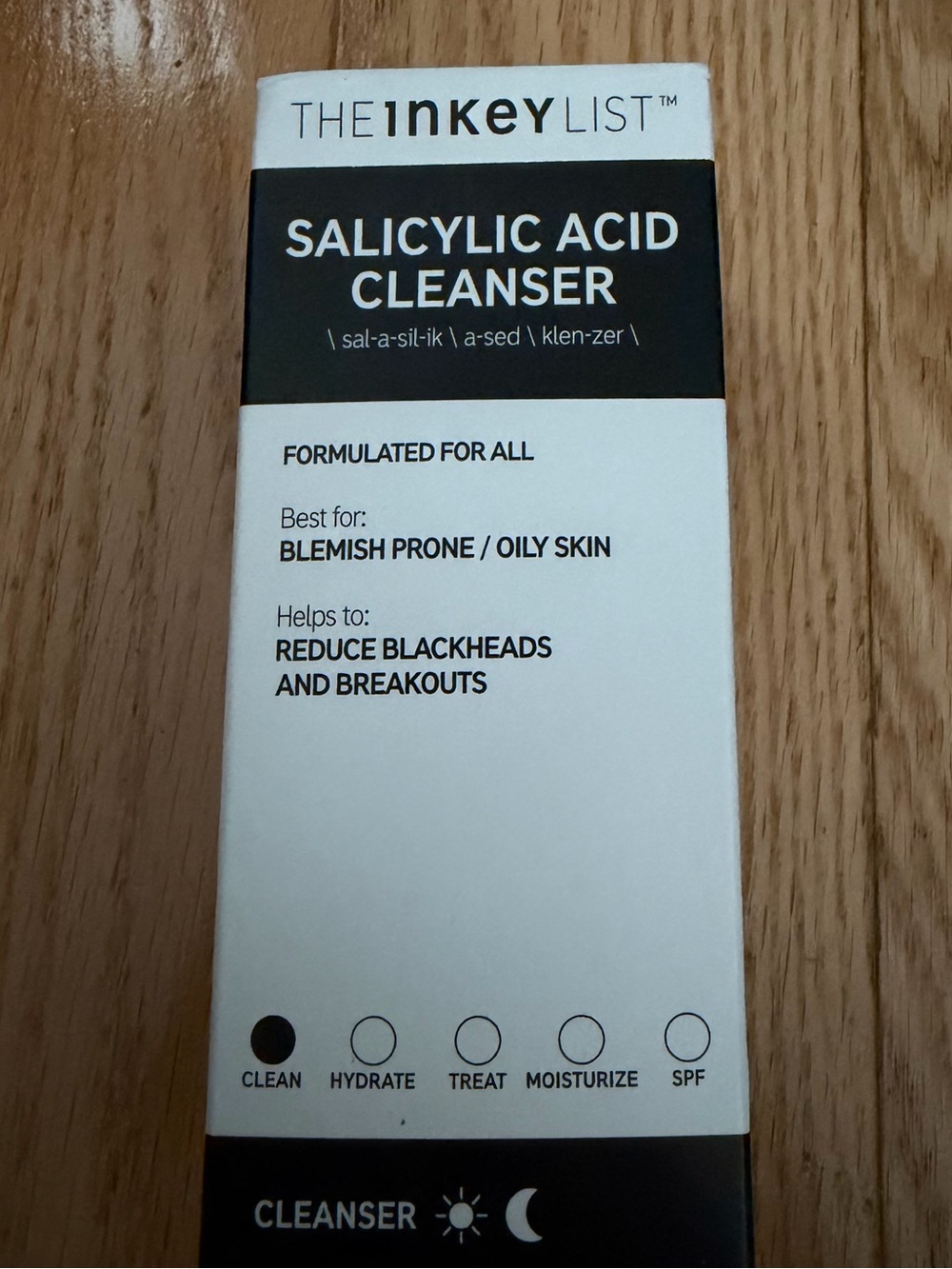 The INKEY List Salicylic Acid Cleanser — White Clarifying Cleanser